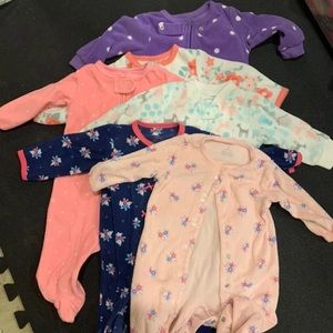 6 fleece Carter’s fleece pajamas 6 months